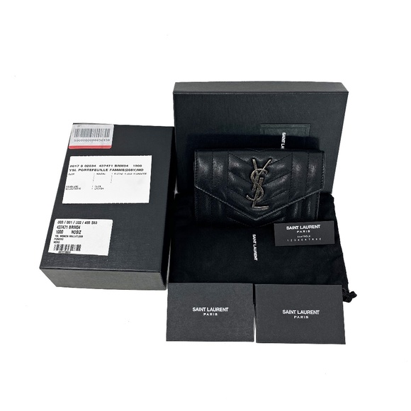 Saint Laurent Monogram Flap Leather Wallet - Picture 5 of 7